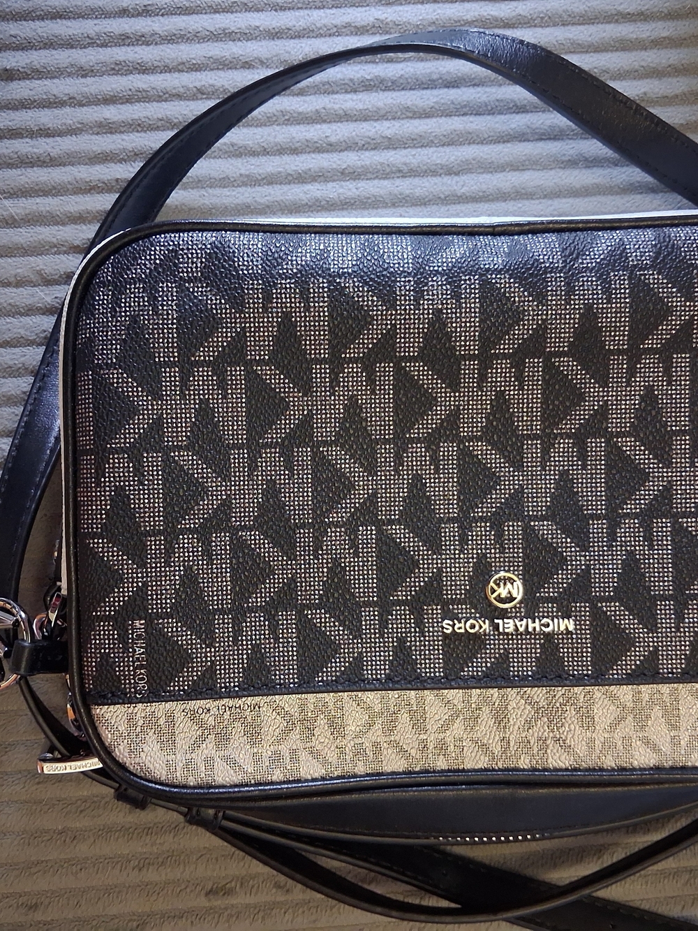 Michael Kors Black and Tan Signature Shoulder Bag